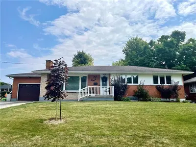 Detached in Brockton