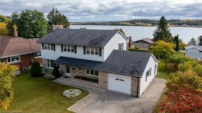 Detached in Owen Sound