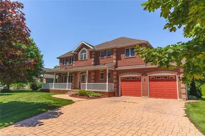 900 Parkplace Street, Huron-kinloss, On N2z 0c4
