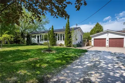 376 Peel Street, Saugeen Shores, On N0h 2l0