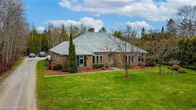 104 Oliphant Way, South Bruce Peninsula, On N0h 2t0