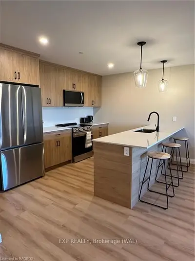 101 Eastridge Road 307, Brockton, On N0g 2v0