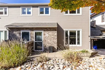 Condo Townhouse in Saugeen Shores