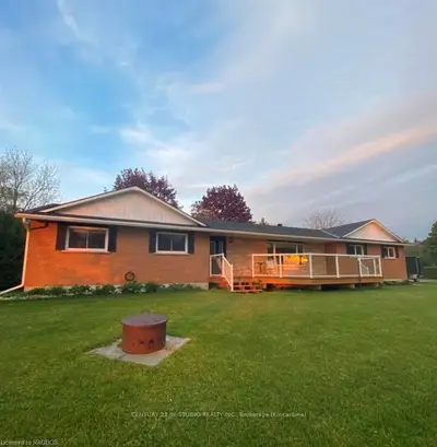 Detached in Huron-Kinloss