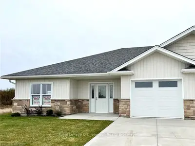 1095 Waterloo Street N, Saugeen Shores, On N0h 2c3