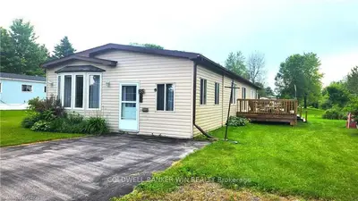 85 Fifth Avenue, Wellington North, On N0g 2k0