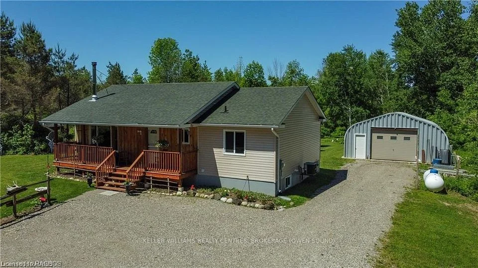 697 ELSINORE Road, South Bruce Peninsula, ON N0H 1A0