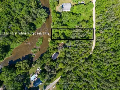 28 Roger's Crescent, South Bruce Peninsula, On N0h 1p0