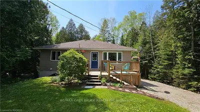 27 Woodstock Avenue, Northern Bruce Peninsula, On N0h 2m0