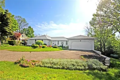 699 Gould Street, South Bruce Peninsula, On N0h 2t0