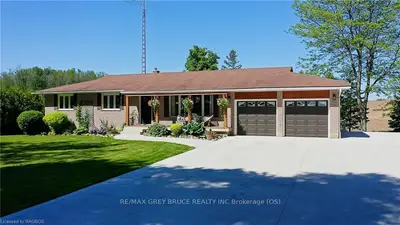 Detached in Georgian Bluffs