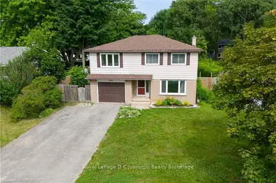 Detached in Saugeen Shores