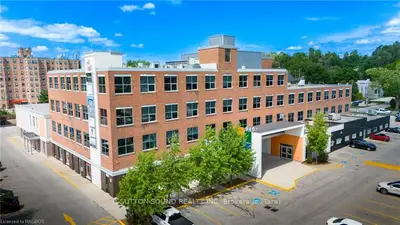 Condo Apartment in Owen Sound