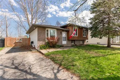 794 Andrew Malcolm Drive, Kincardine, On N2z 1m7