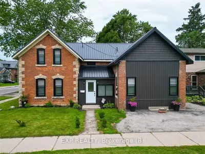 Detached in Owen Sound