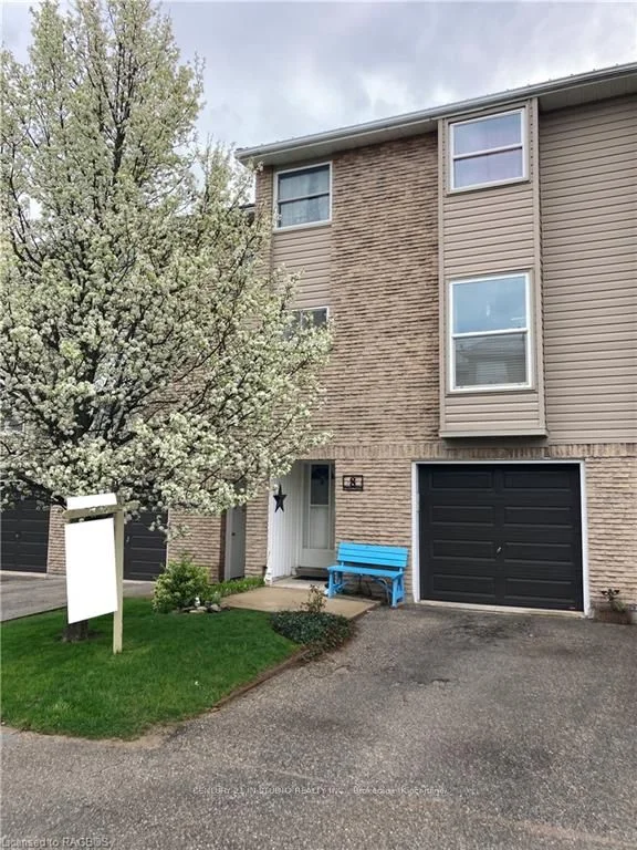 8 Philip Place, Kincardine, On N2z 2e6