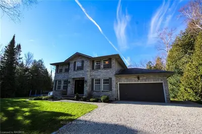 164 Balmy Beach Road, Georgian Bluffs, On N4k 5n4