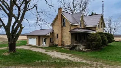 85992 St Helens Line, Ashfield-colborne-wawanosh, On N0g 2h0