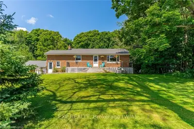Detached in Georgian Bluffs