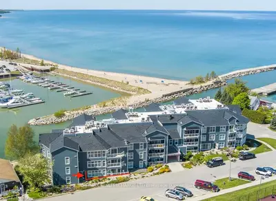 Condo Apartment in Kincardine