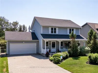 Detached in Saugeen Shores