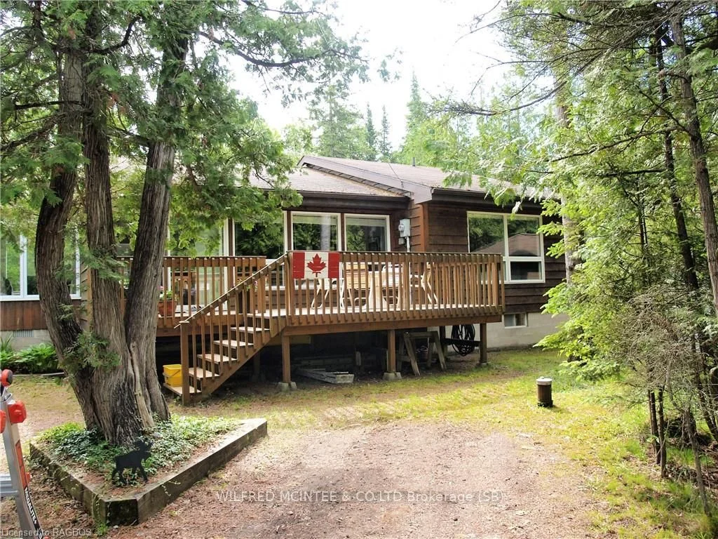 Detached in South Bruce Peninsula