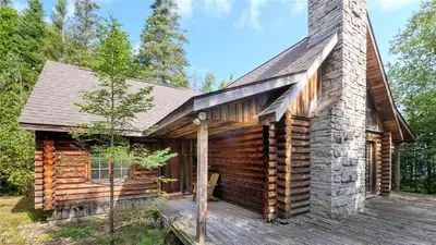 Detached in Northern Bruce Peninsula