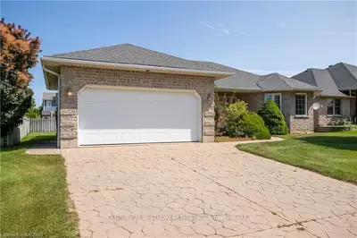 Detached in Saugeen Shores