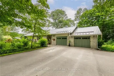 Detached in Chatsworth