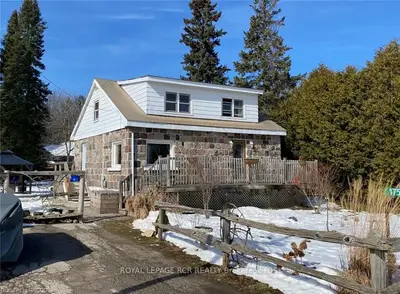 1750 8th Avenue W, Georgian Bluffs, On N4k 6v5