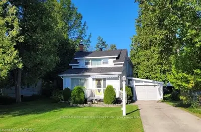 188 Old Beach Drive, Georgian Bluffs, On N4k 5n4