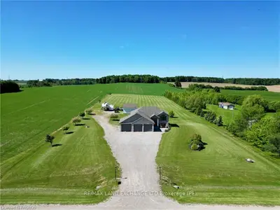 2571 Bruce 40 Road, Saugeen Shores, On N0g 2n0
