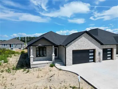 439 Ivings Drive, Saugeen Shores, On N0h 2c3