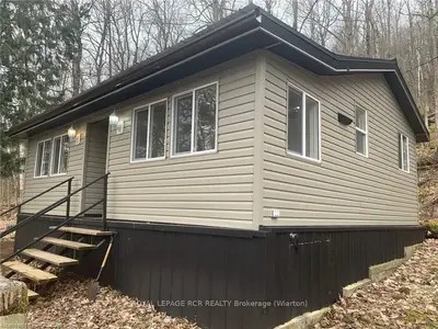 13 4th Avenue, South Bruce Peninsula, On N0h 2t0