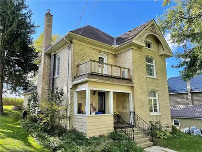 185 Cargill Road, Brockton, On N0g 2v0