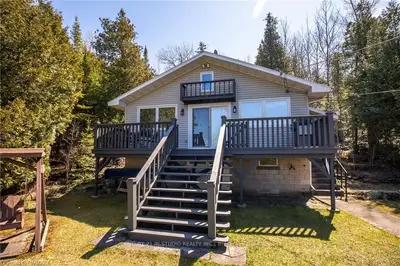 203 Hardwick Cove Road, Northern Bruce Peninsula, On N0h 1w0