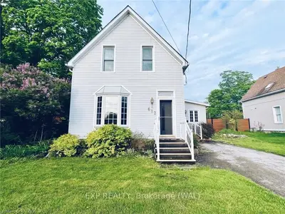 612 Yonge Street S, Brockton, On N0g 2v0
