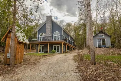 505035 & 505036 Grey Road 1, Georgian Bluffs, On, N0h 2t0
