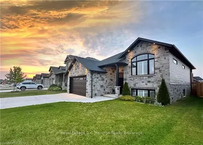 Detached in Saugeen Shores