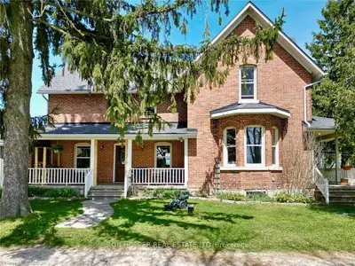 298498 Range Road, Georgian Bluffs, On N4k 5n4
