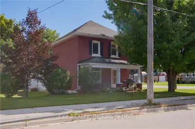 230 Gibson Street, Brockton, On N0g 2v0