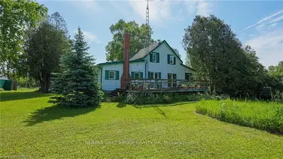 642803 MCCULLOUGH LAKE Road, Chatsworth, ON N0H 2V0