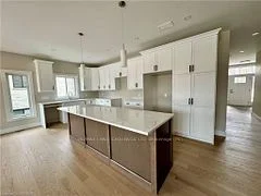 390 RIDGE Street, Saugeen Shores, ON N0H 2C3