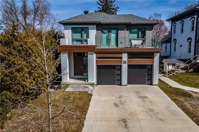 469 Market Street, Saugeen Shores, On, N0h 2c2
