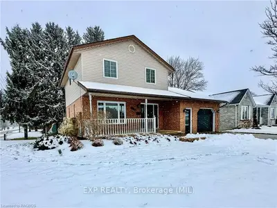 1 West River Road, Brockton, On N0g 2v0