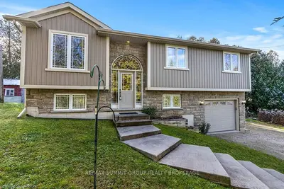 479 Lambton Street E, West Grey, On N0g 1r0