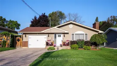1930 8th Avenue E, Owen Sound, On N4k 3c3