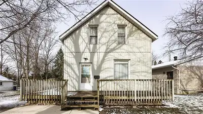 1690 8th Avenue E, Owen Sound, On N4k 3b9