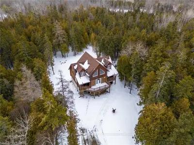 799 Pike Bay Road, Northern Bruce Peninsula, On N0h 2t0