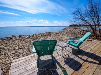 339668 Presqu'ile Road, Georgian Bluffs, On N4k 5n4